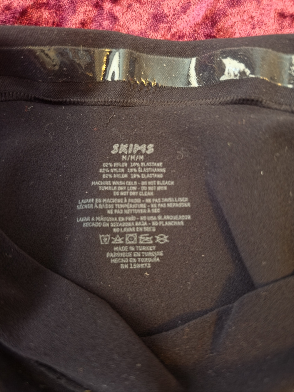 SKIMS Black Shapewear - M